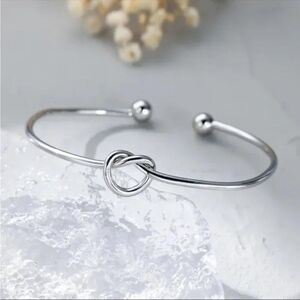 New Silver Love Knot Infinity Cuff Bracelet